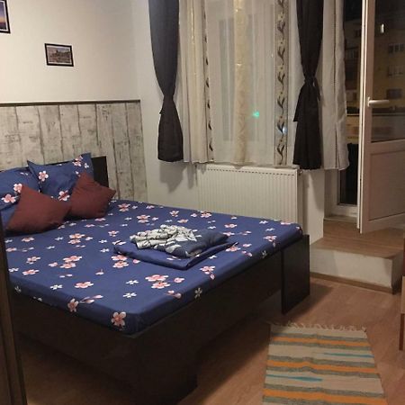 Ferienwohnung Apartament Anca Tîrgu Ocna Exterior foto